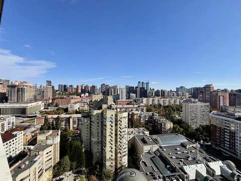 квартира за адресою Антоновича вул. (Горького), 136