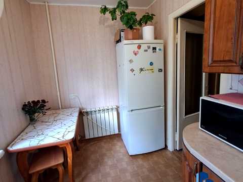 квартира за адресою Космонавтів вул., 6