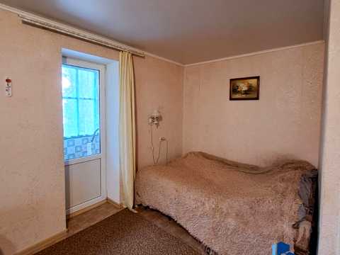квартира за адресою Космонавтів вул., 6