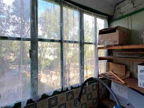 квартира за адресою Космонавтів вул., 6