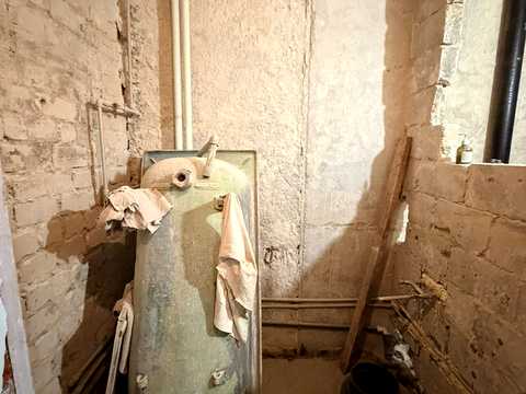 квартира за адресою Верстатобудівна вул., 16