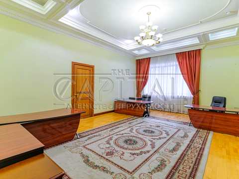 комерційна за адресою Київ, Шовковична вул., 10