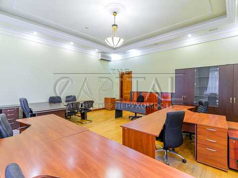 комерційна за адресою Київ, Шовковична вул., 10
