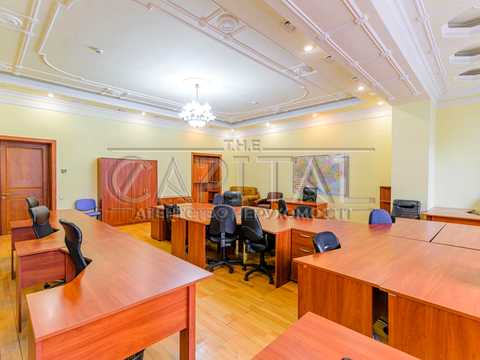 комерційна за адресою Київ, Шовковична вул., 10