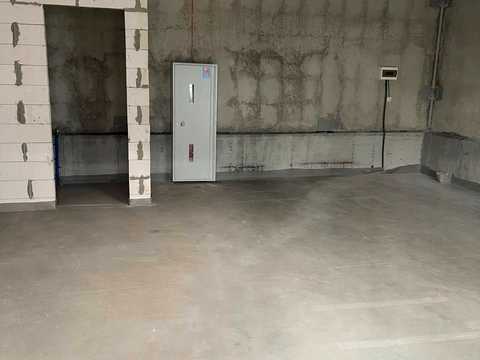 1877762483935313