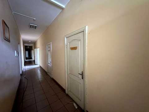 комерційна за адресою майдан Незалежності пл., 15