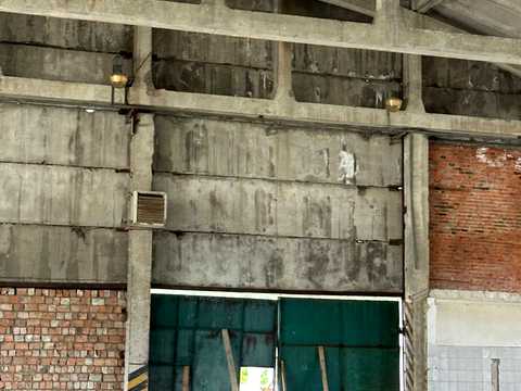 комерційна за адресою майдан Незалежності пл., 15