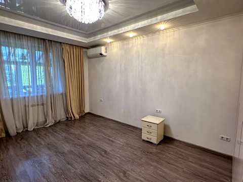 квартира по адресу Богдана Хмельницкого ул., 1