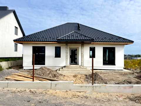 будинок за адресою Рівне, масив Райський сад
