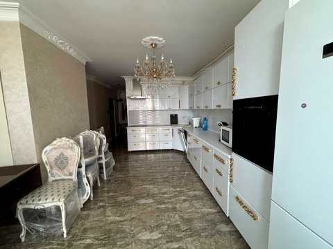 квартира за адресою Микільсько-Слобідська вул., 15