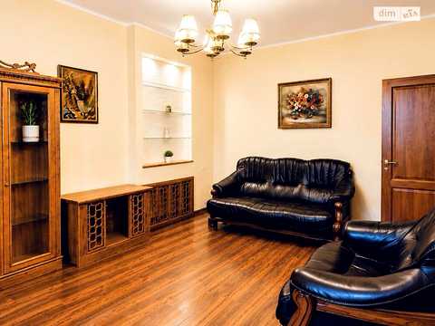 квартира за адресою Лабораторна вул., 37/33