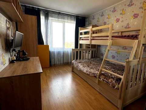 квартира за адресою Прирічна вул., 19