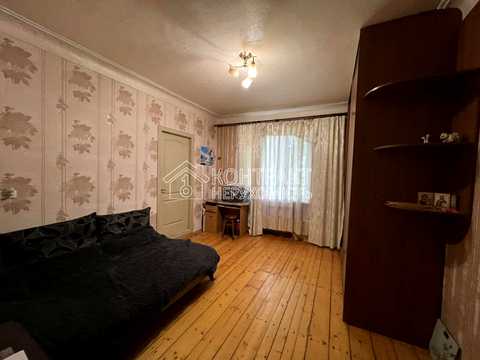 квартира за адресою Глобинська вул. (Маршала Батицького), 21