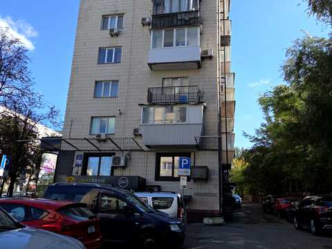 квартира по адресу Леси Украинки бульв., 12