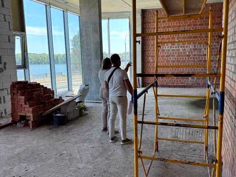комерційна за адресою Київ, Набережно-Рибальська дорога вул., 3