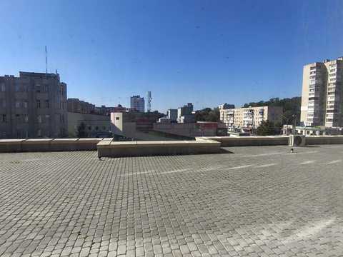 квартира за адресою Космонавтів просп., 49