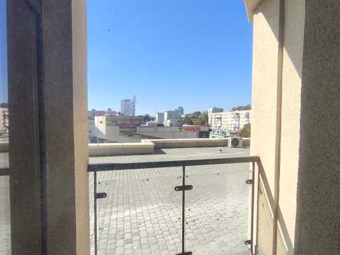 квартира за адресою Космонавтів просп., 49