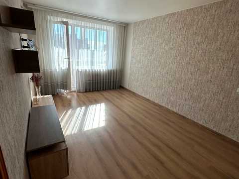 квартира по адресу Андрея Мельника ул., 8