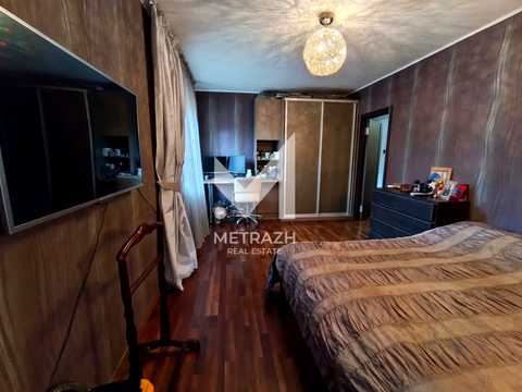 квартира за адресою Олександра Олеся вул. (Сергія Єсеніна), 21