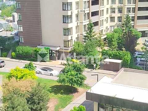 квартира за адресою Юнацька вул., 8