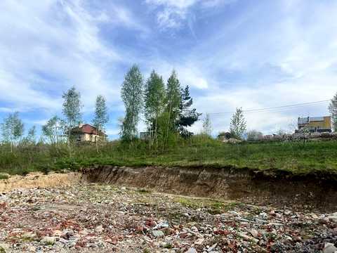 участок по адресу 