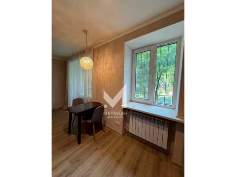 квартира за адресою Отакара Яроша вул., 21а