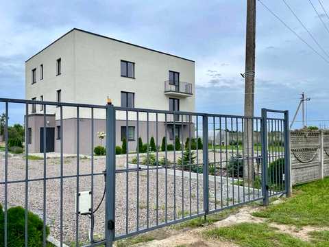 квартира за адресою с. Воля-Бартатівська, Лісна, 1а