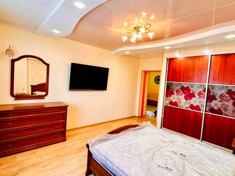 квартира за адресою Мандриківська вул., 338
