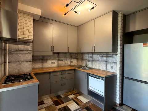 квартира за адресою Радистів вул., 34-Ж