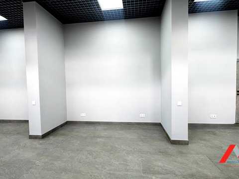 комерційна за адресою Загорівська вул. (Багговутівська), 25