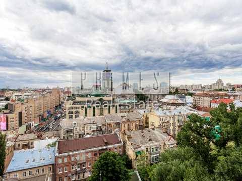 квартира за адресою Кропивницького вул., 8