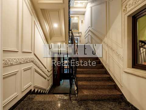 квартира за адресою Кропивницького вул., 8