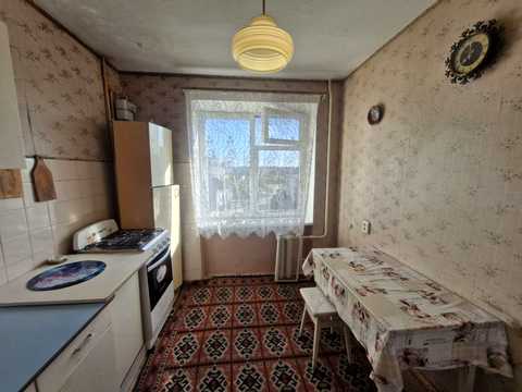 квартира за адресою Євгена Чикаленка вул., 68б