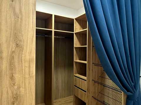квартира по адресу Молодіжна ул., 10