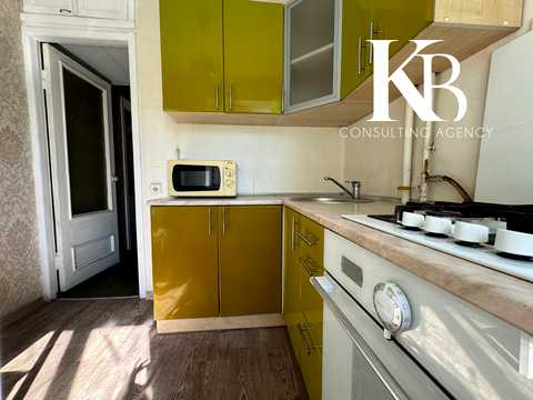 квартира за адресою Батальйону "Дніпро" бульв., 4