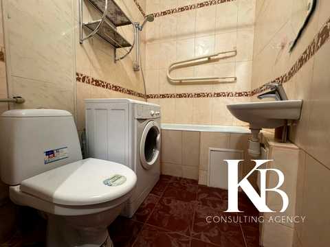 квартира за адресою Батальйону "Дніпро" бульв., 4