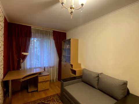 квартира за адресою Гната Юри вул., 4