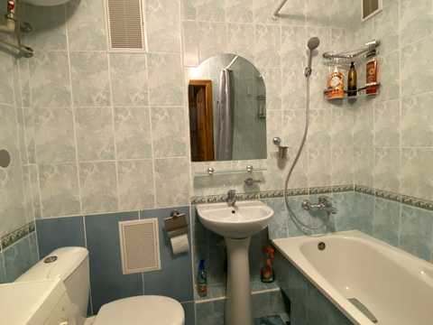 квартира за адресою Гната Юри вул., 4