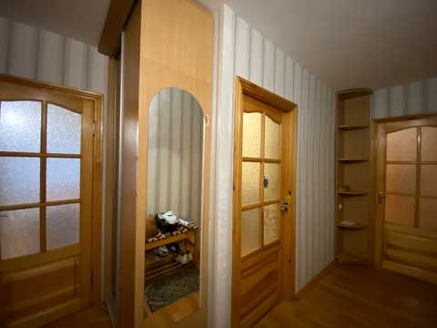 квартира за адресою Гната Юри вул., 4