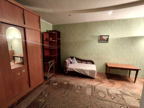 квартира за адресою Бакинська вул., 37-А