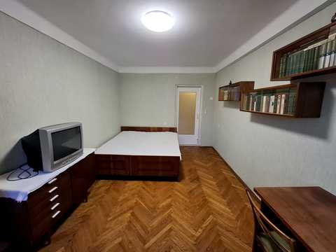 квартира за адресою Митрополита Василя Липківського вул. (Урицького), 15