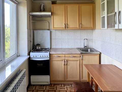 квартира за адресою Будівельників вул., 16