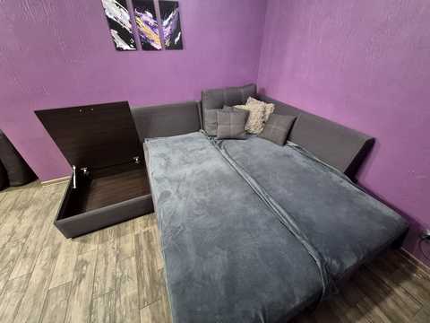 квартира за адресою Регенераторна вул., 4 к1