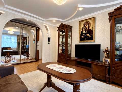 квартира по адресу Ладожская ул., 14
