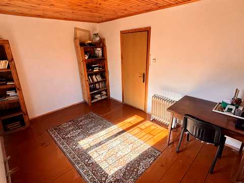 будинок за адресою Центральна вул., 32