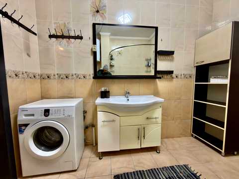квартира по адресу Генуэзская ул., 5