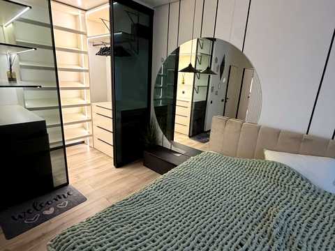 квартира за адресою Салютна вул., 2к25