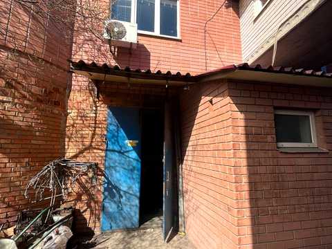 коммерческая по адресу Янтарная ул., 64