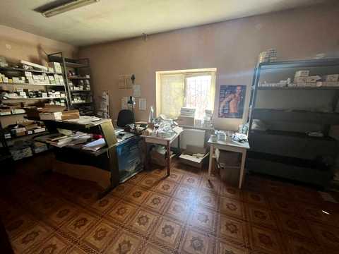 коммерческая по адресу Янтарная ул., 64