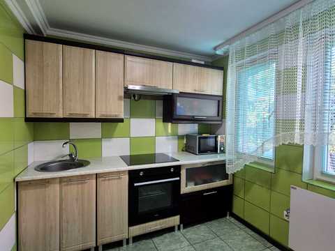квартира за адресою Центральна вул., 3